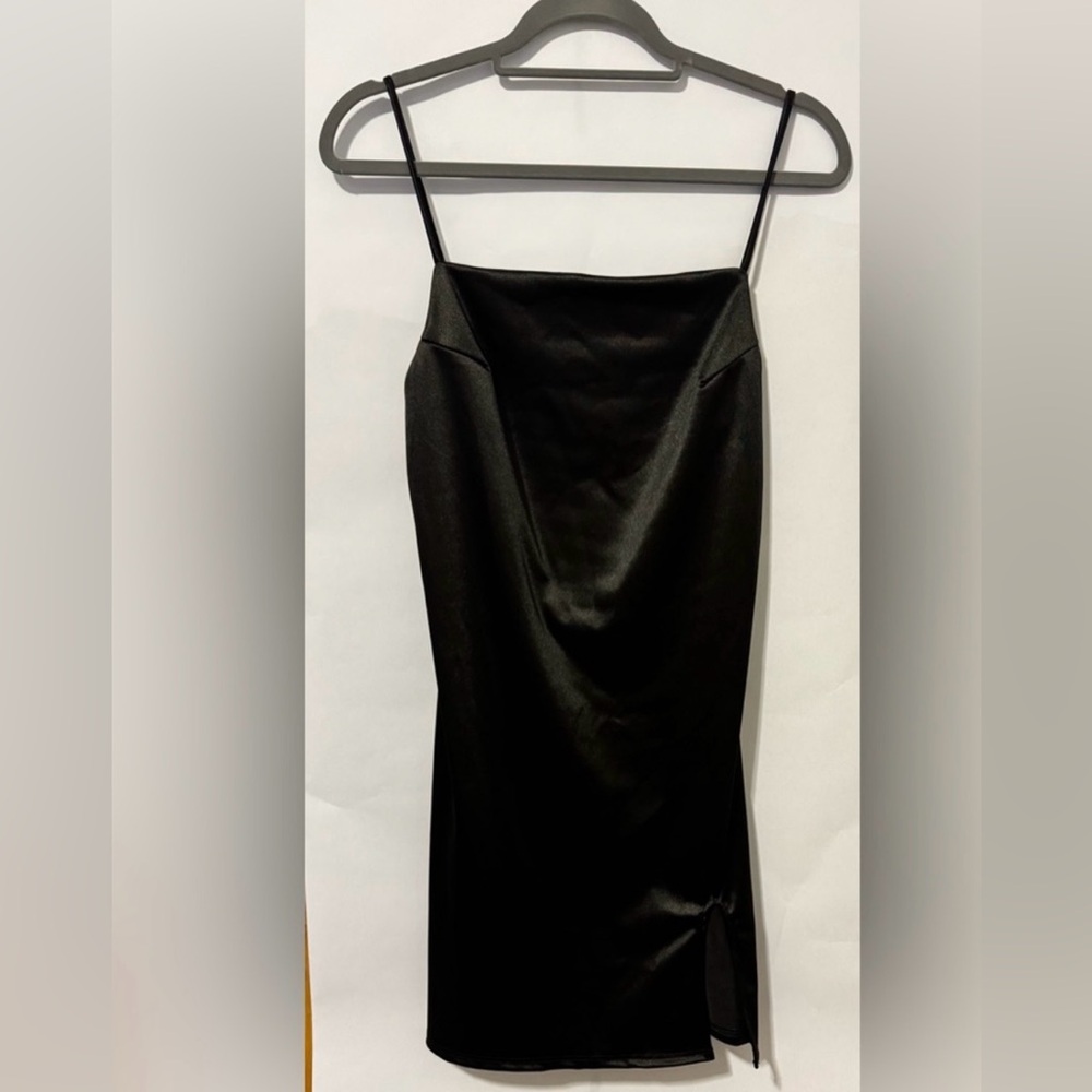 Set of 2 Dresses